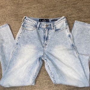 Acid Wash Ultra High Rise Mom Jeans